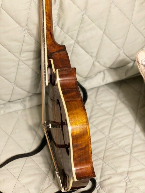 Eastman Mandolin MD515 Used Excellent Condition With Hard Case - Image 4